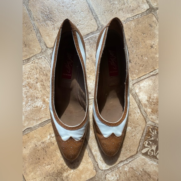 VTG Lord & Taylor Oxford Heels - Picture 1 of 9